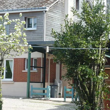 Bed & Breakfast Maison D'hotes Chant Du Loup